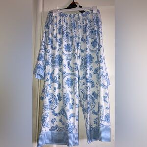 Flora Nikrooz Blue and White Paisley PJ set